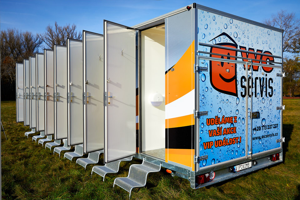 V.I.P. SANITÁRNÍ KOMBINOVANÝ KARAVAN XXL - Obrázek 7